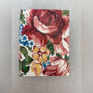Vintage playing cards floral in box 2 decks by Avon 1994